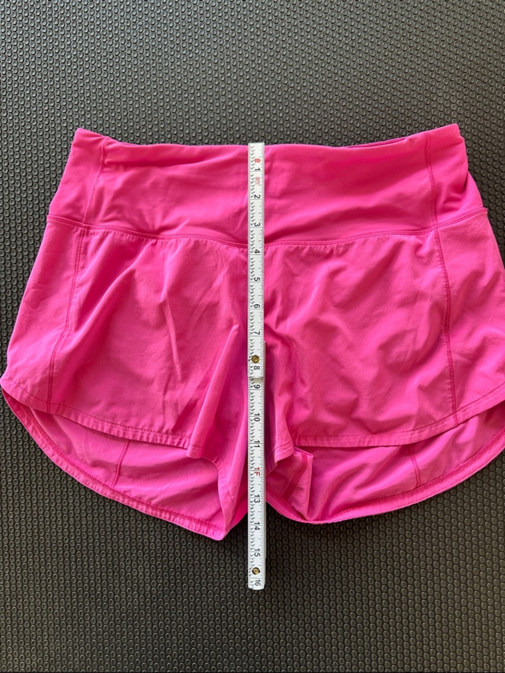 lululemon Speed Up Bright Pink Shorts 4” - Picture 3 of 4